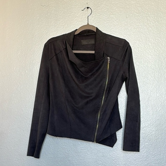 BLANK NYC for women size XS Faux Suede Asymmetric Zipper in gray - Picture 4 of 11